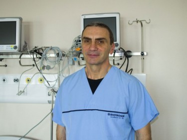 Д-р Борислав Борисов: Въвеждаме иновативни за Стара Загора практики за лечение на рисковите сърдечни заболявания