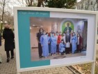 Стара Загора благодари на медиците с изложба, запечатала лицата на героите в бяло